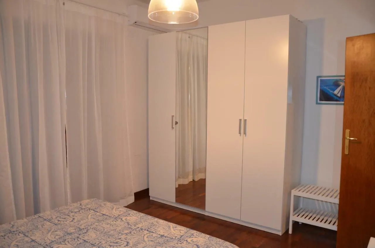 Le Stanze Di Raffaello Bed & Breakfast Naples 0*,  Italy