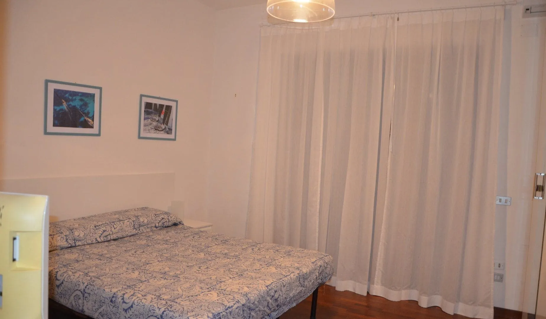 Nocleg ze śniadaniem Bed and Breakfast Le Stanze Di Raffaello Neapol